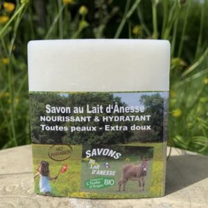 Savon au lait d’ânesse – Enrichi à l’huile d’argan BIO Amande
